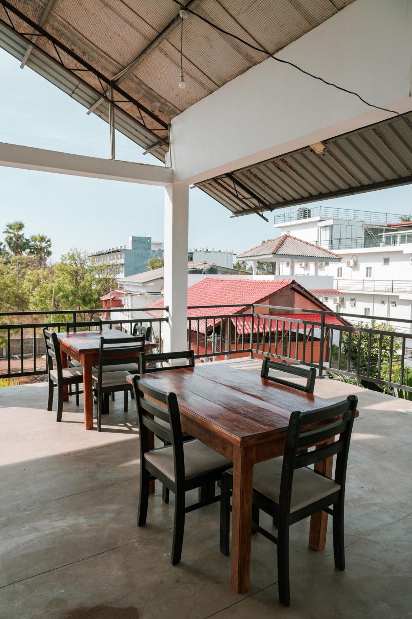 Hotel Tobiko ตรินโคมาลี ภายนอก รูปภาพ